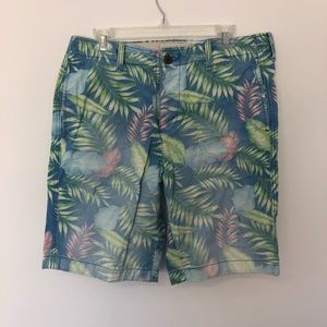 Hollister floral print shorts.